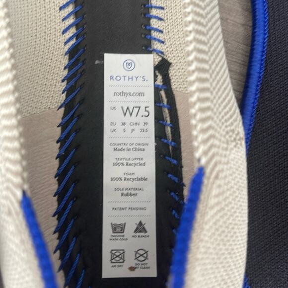 Rothy’s round toe size 7.5 light gray woman’s flat shoes - Picture 8 of 12